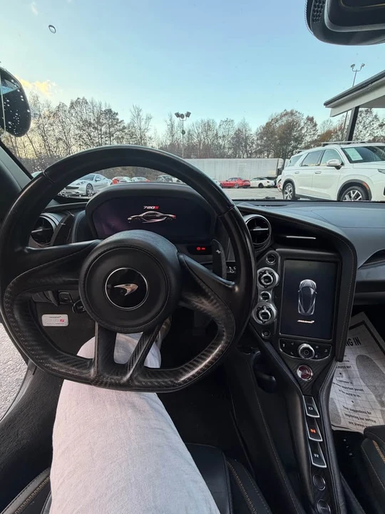 2020 McLaren 720S Spider - Image 14 of 15