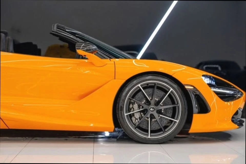 2020 McLaren 720S Spider - Image 9 of 14