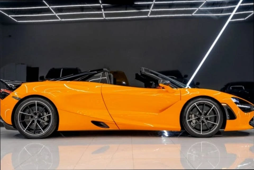 2020 McLaren 720S Spider - Image 7 of 14