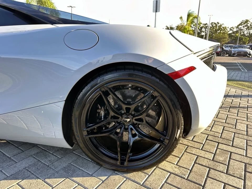 2020 McLaren 720S - Image 6 of 9