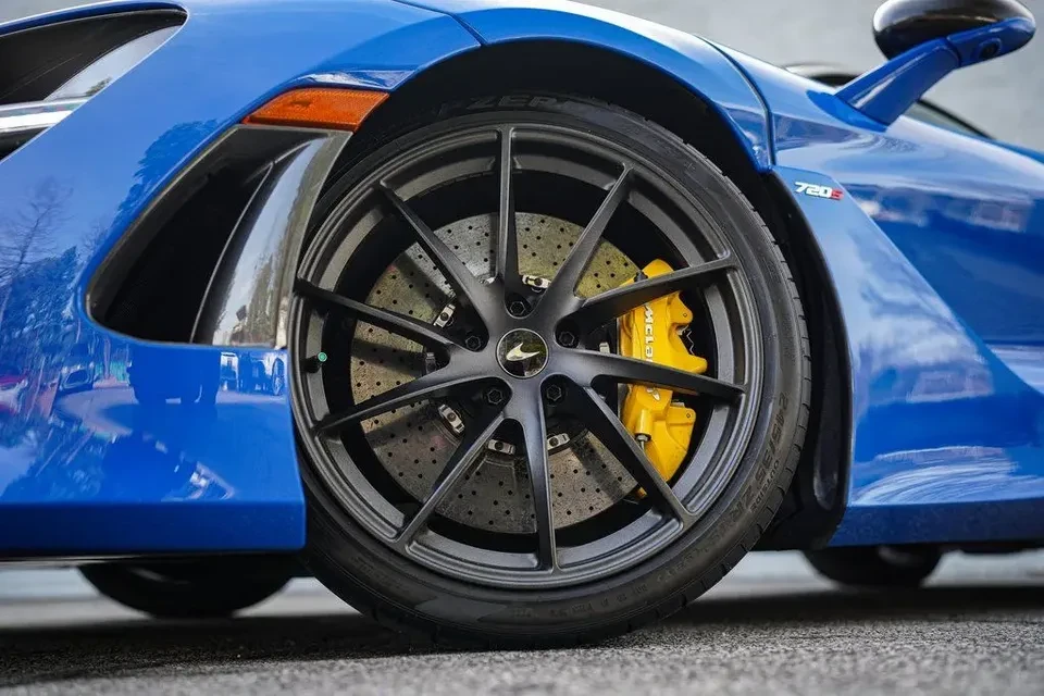 2020 McLaren 720S - Image 11 of 20