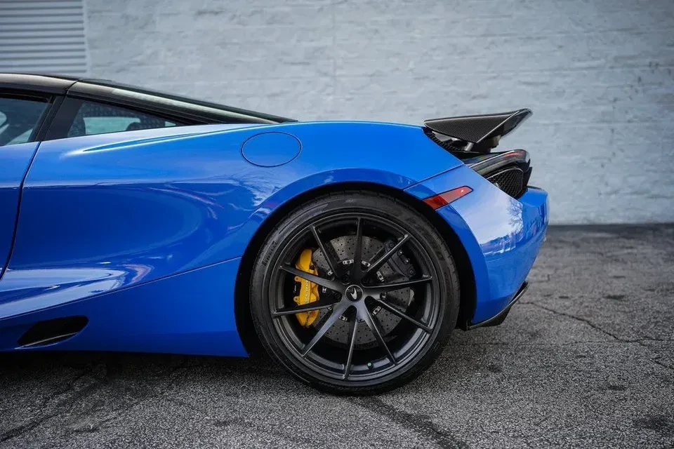 2020 McLaren 720S - Image 7 of 20