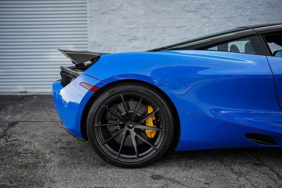 2020 McLaren 720S - Image 9 of 20