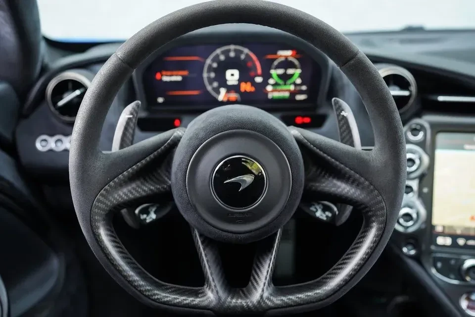 2020 McLaren 720S - Image 17 of 20