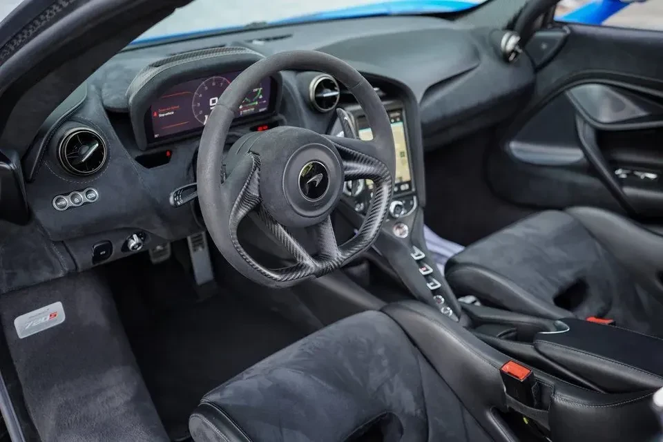 2020 McLaren 720S - Image 13 of 20