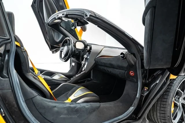 2020 McLaren 720S - Image 13 of 14