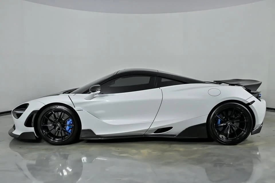 2020 McLaren 720S - Image 12 of 20
