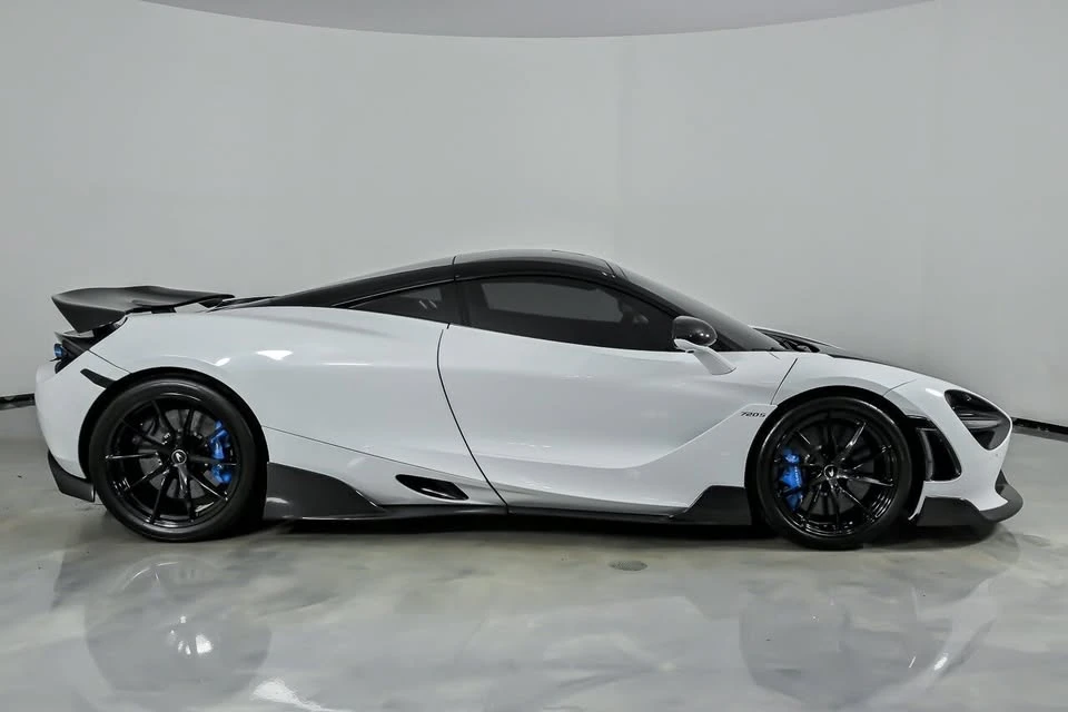 2020 McLaren 720S - Image 18 of 20