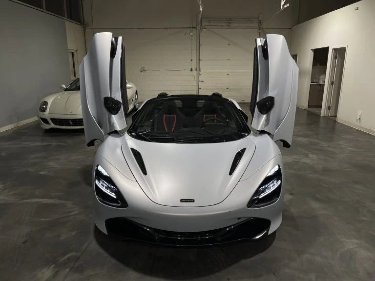 2020 McLaren 720S Spider - Image 2 of 13