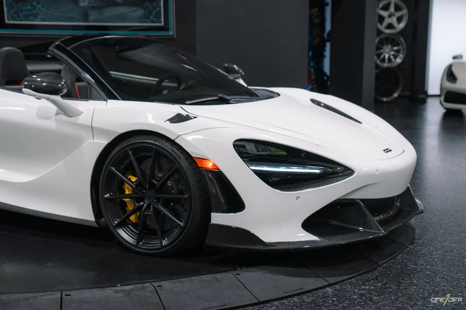 2020 McLaren 720S Spider - Image 17 of 20