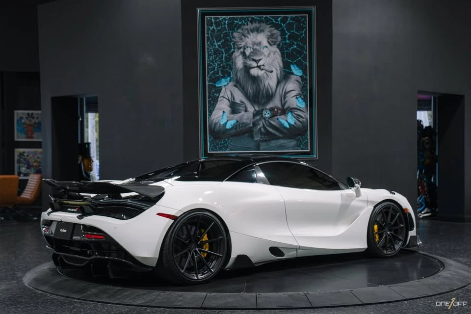 2020 McLaren 720S Spider - Image 15 of 20