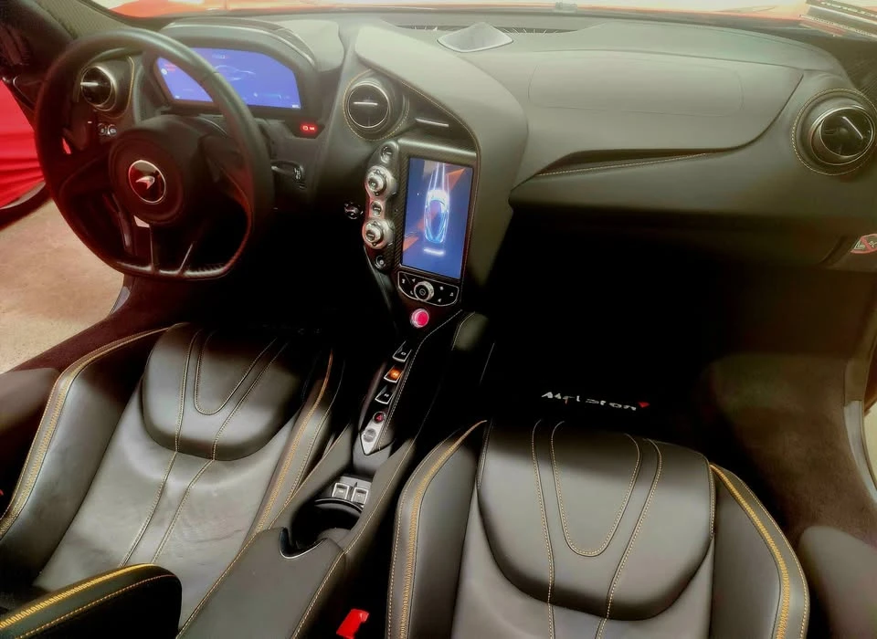 2020 McLaren 720S Spider - Image 16 of 20
