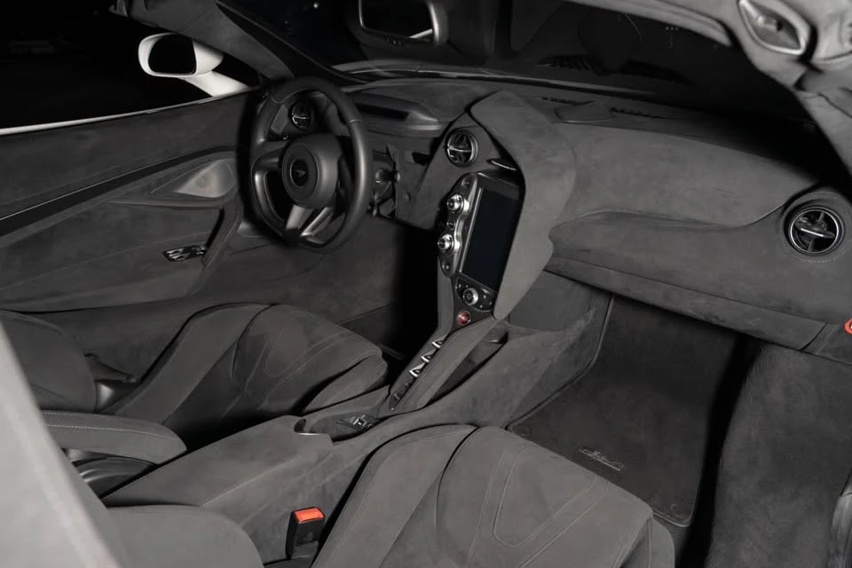 2020 McLaren 720S Spider - Image 16 of 17