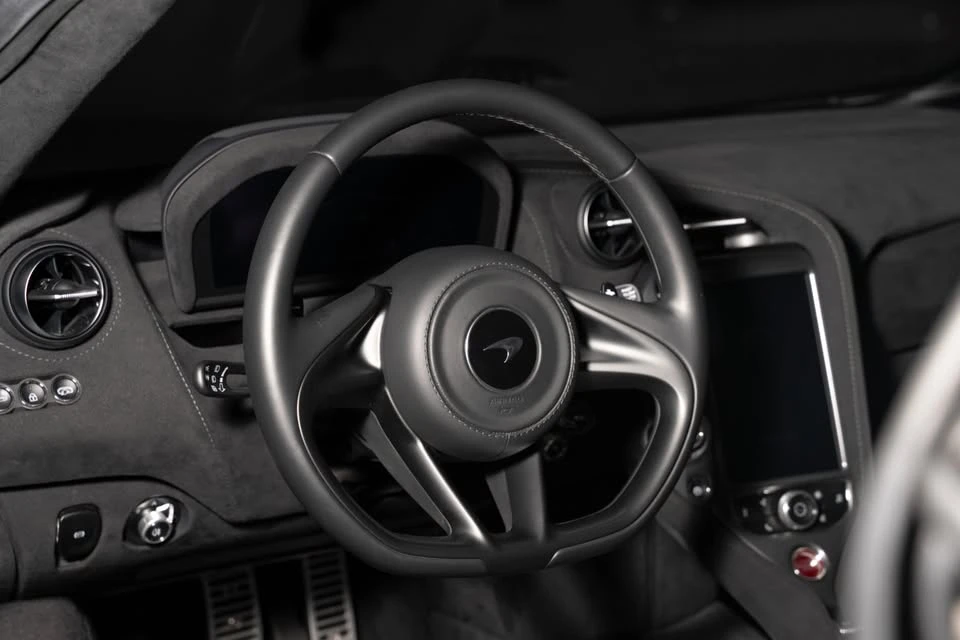 2020 McLaren 720S Spider - Image 13 of 17