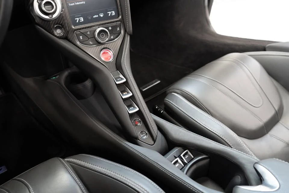 2020 McLaren 720S Spider - Image 11 of 12