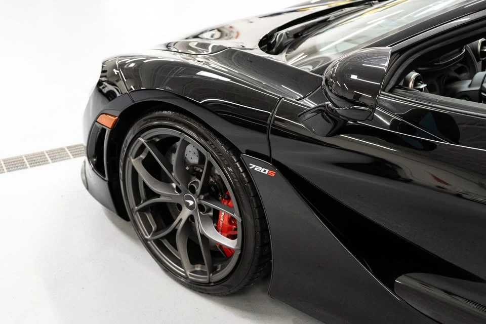 2020 McLaren 720S Spider - Image 7 of 12