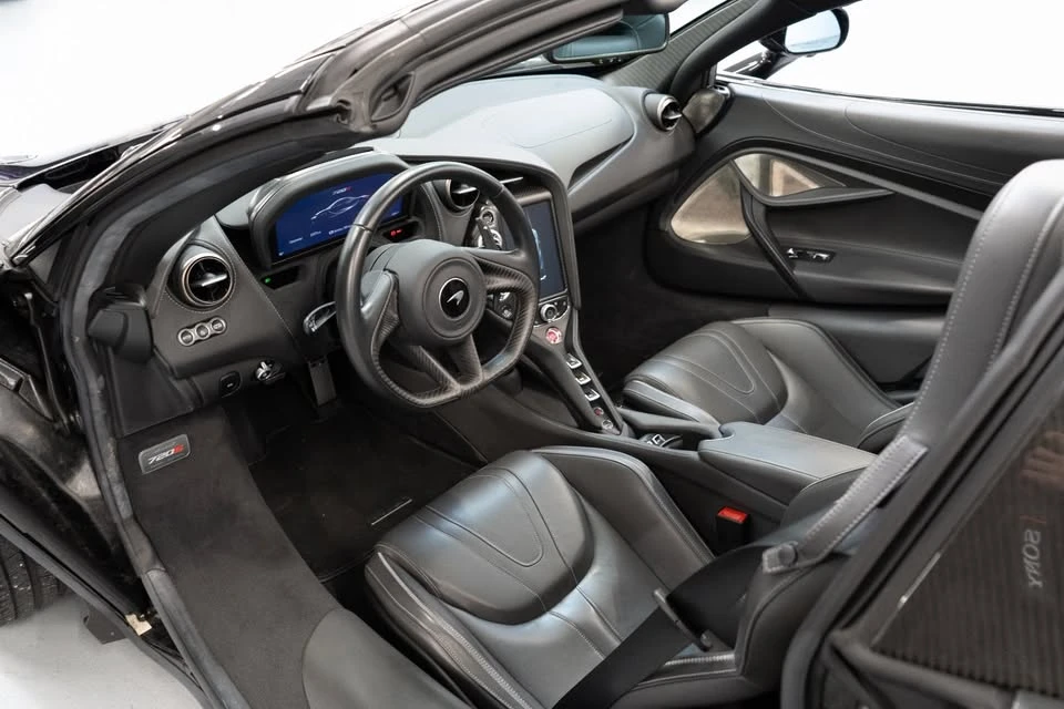2020 McLaren 720S Spider - Image 8 of 12