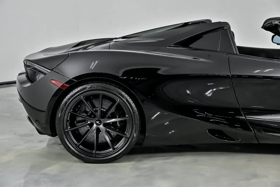 2020 McLaren 720S Spider - Image 14 of 20