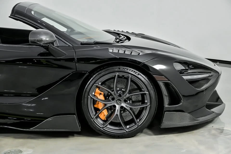 2020 McLaren 720S Spider - Image 19 of 20