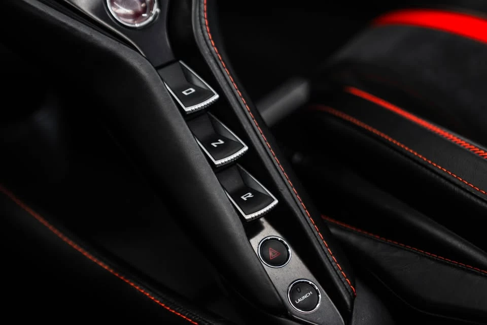 2020 McLaren 720S Spider - Image 19 of 20