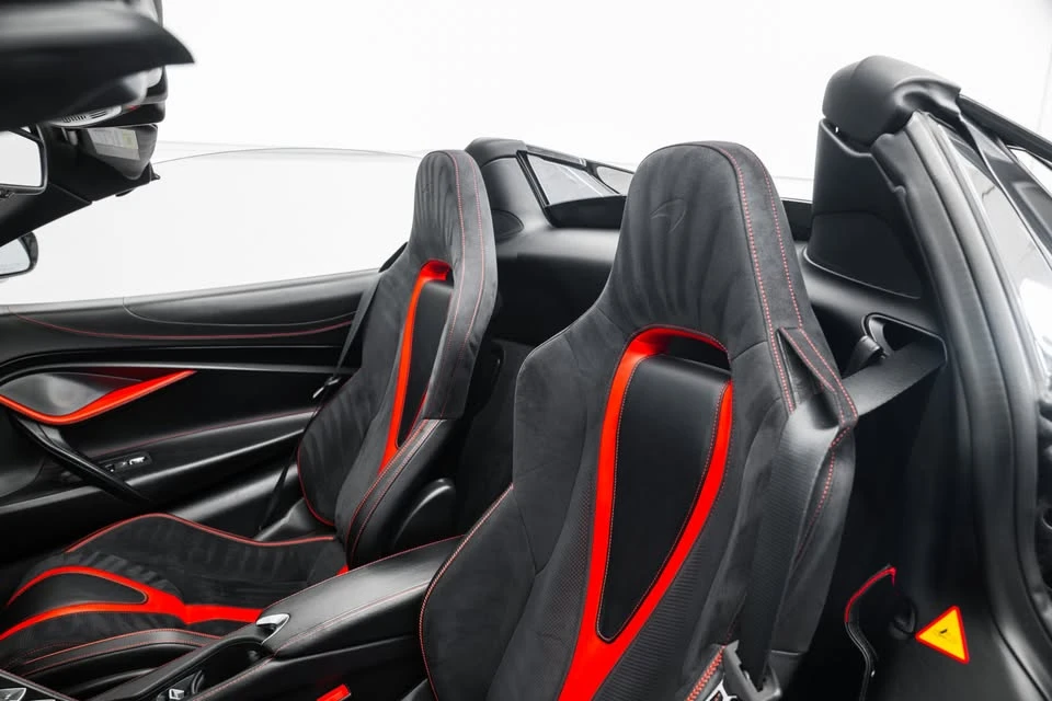2020 McLaren 720S Spider - Image 8 of 20