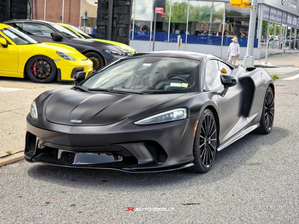 2020 McLaren GT - Image 2 of 17