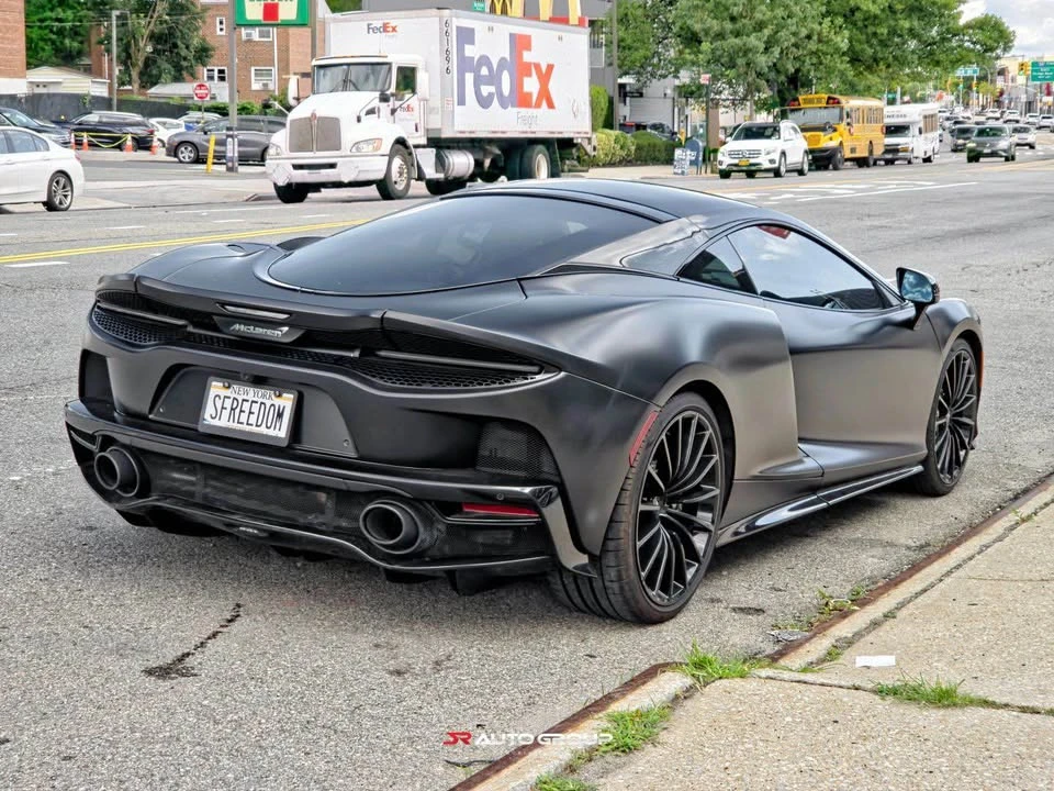 2020 McLaren GT - Image 4 of 17