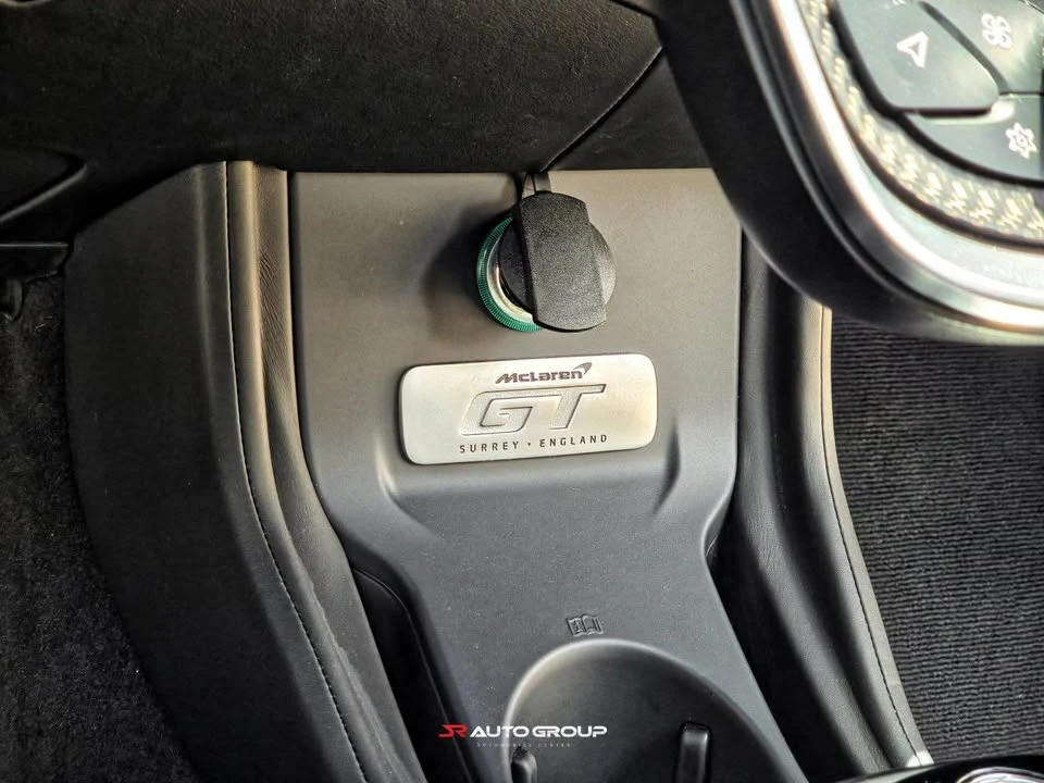 2020 McLaren GT - Image 14 of 17