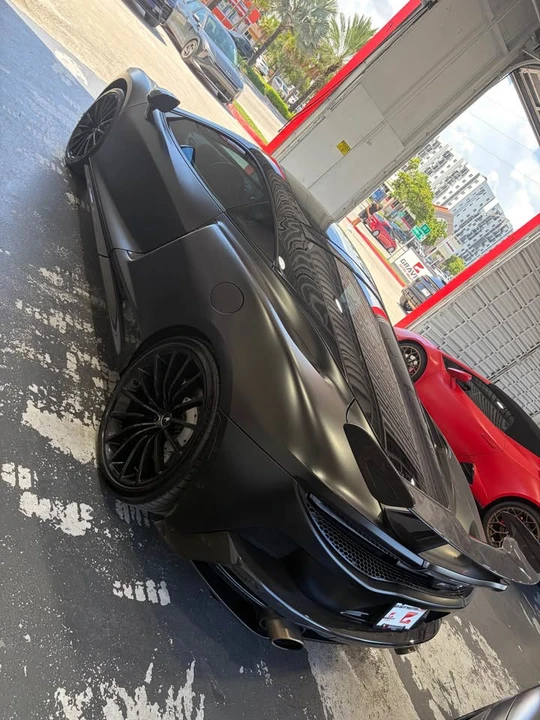 2020 McLaren GT - Image 2 of 2