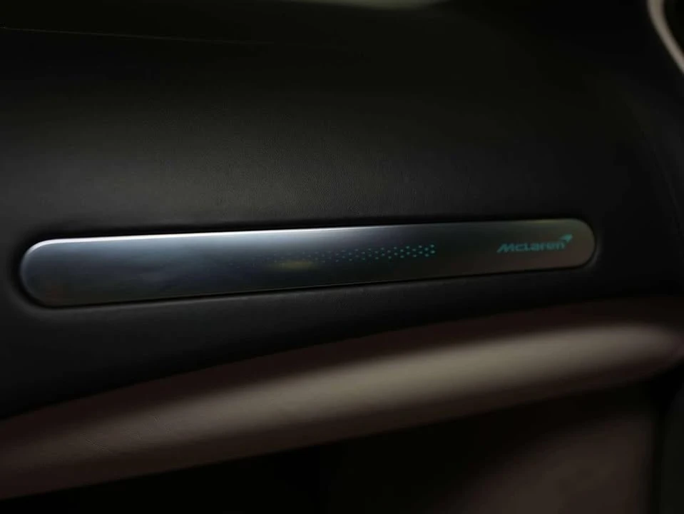 2020 McLaren GT - Image 18 of 20
