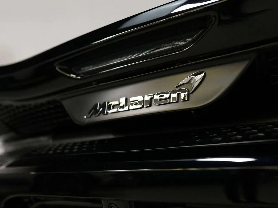 2020 McLaren GT - Image 15 of 20