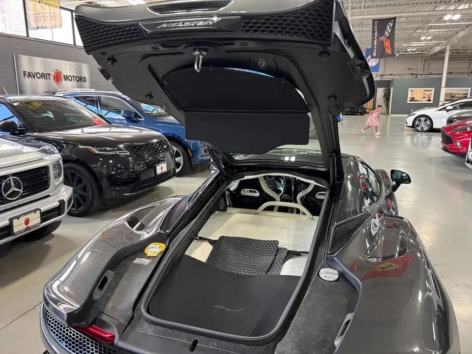 2020 McLaren GT - Image 9 of 20