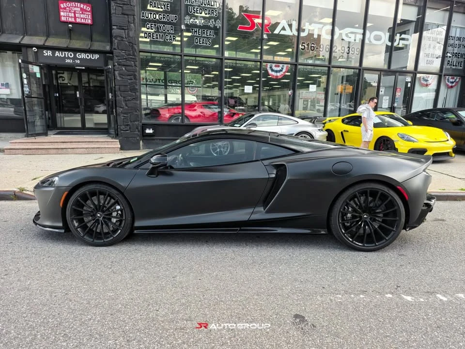 2020 McLaren GT - Image 3 of 15