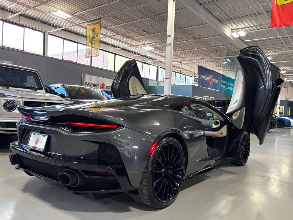 2020 McLaren GT - Image 10 of 20