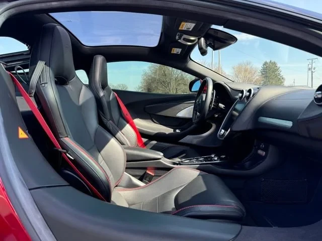 2020 McLaren GT - Image 8 of 16