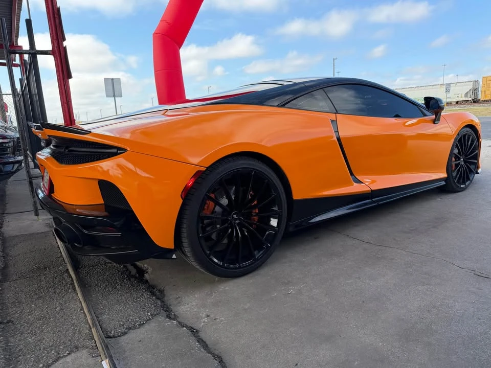 2020 McLaren GT - Image 4 of 13