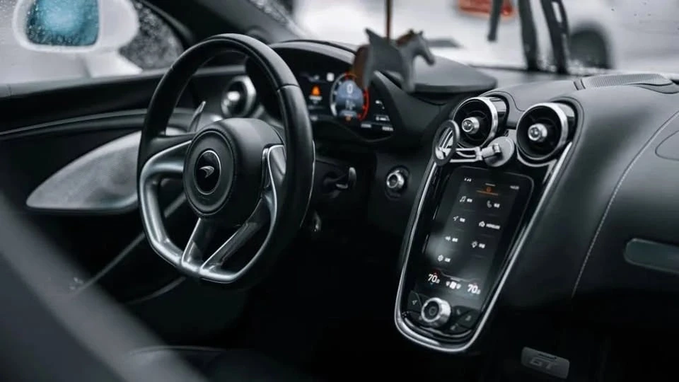 2020 McLaren GT - Image 7 of 10