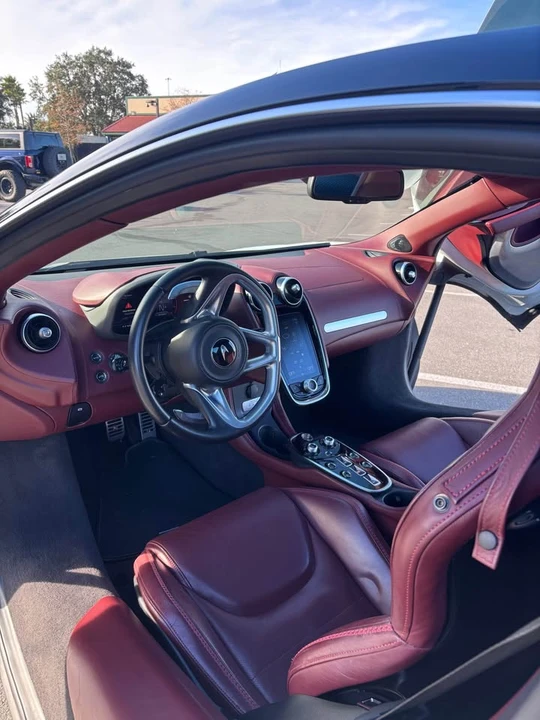 2020 McLaren GT - Image 6 of 8