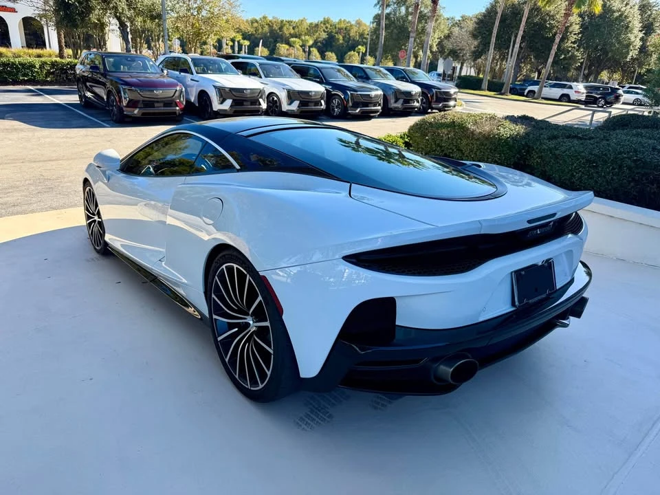 2020 McLaren GT - Image 4 of 10