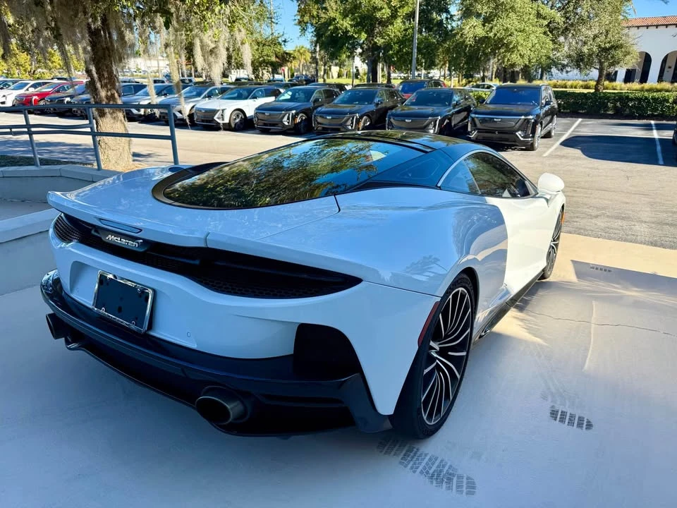2020 McLaren GT - Image 6 of 10