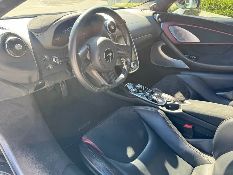 2020 McLaren GT - Image 16 of 21