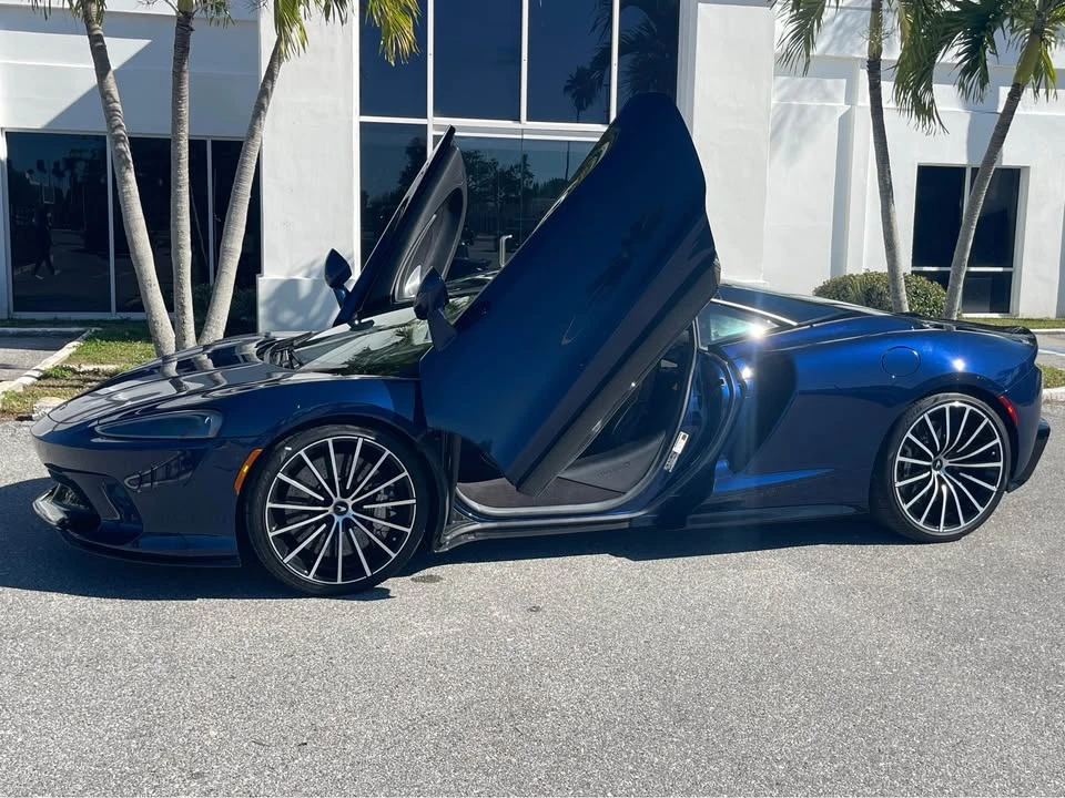 2020 McLaren GT - Image 17 of 20