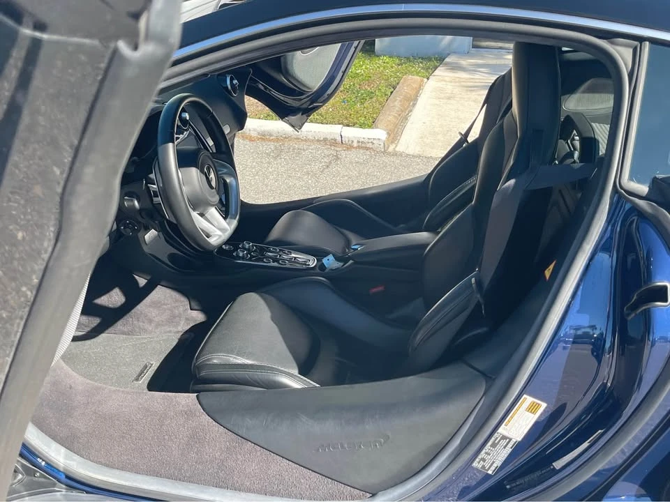 2020 McLaren GT - Image 13 of 20