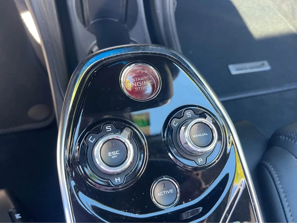 2020 McLaren GT - Image 8 of 20