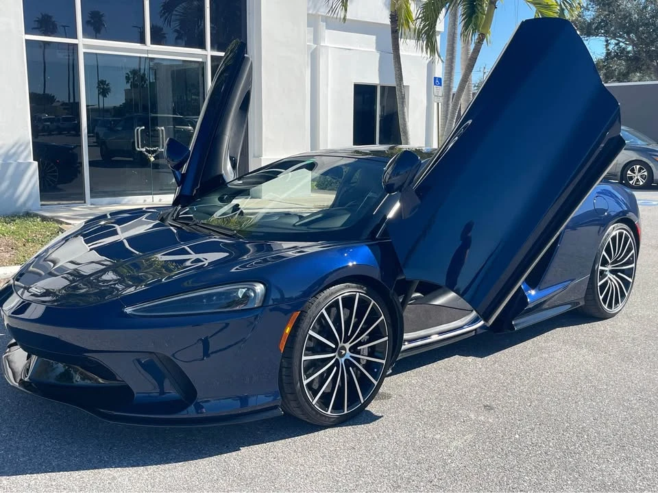 2020 McLaren GT - Image 14 of 20