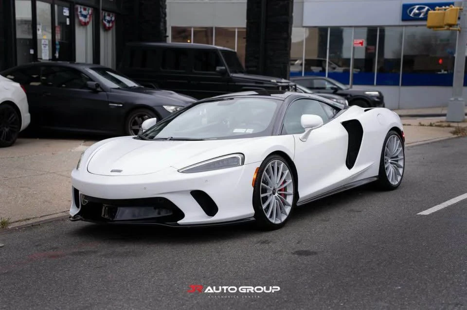 2020 McLaren GT - Image 2 of 12