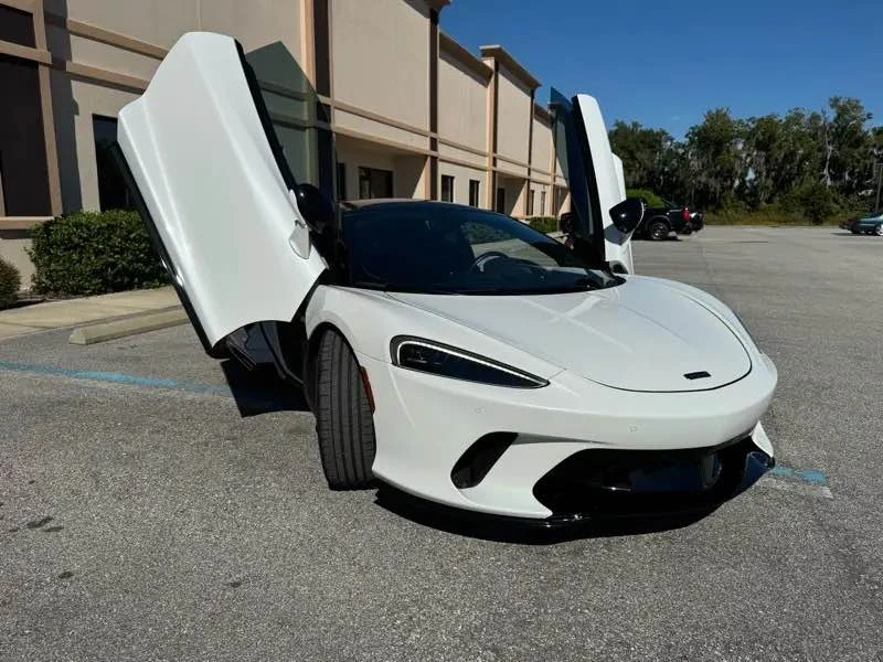 2020 McLaren GT - Image 3 of 19