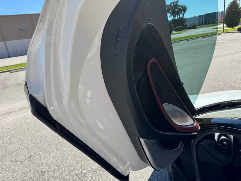 2020 McLaren GT - Image 18 of 19