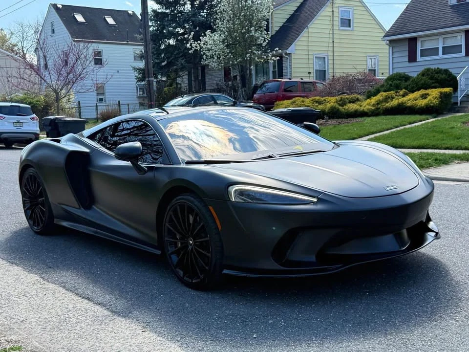 2020 McLaren GT - Image 2 of 19