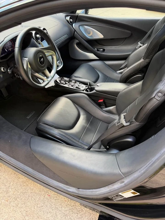 2020 McLaren GT - Image 13 of 14